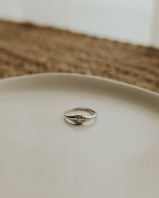 Magnolia Ring