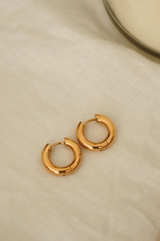 Bold Hoops Earrings – 18 mm – Gold Plated