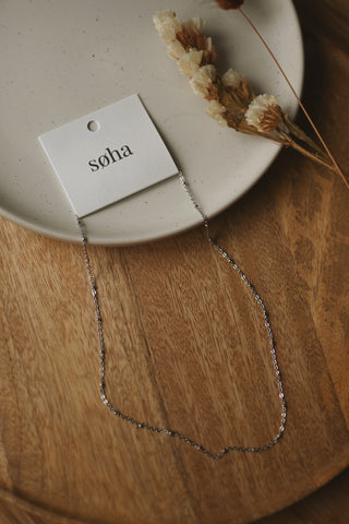 Evie chain