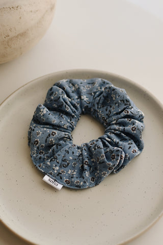 Paule Floral Scrunchie