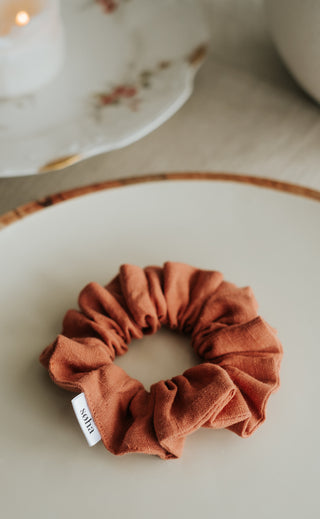 Linen Scrunchie – Lava Pink