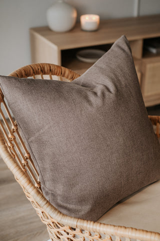 Coussin en plumes et housse Taupe